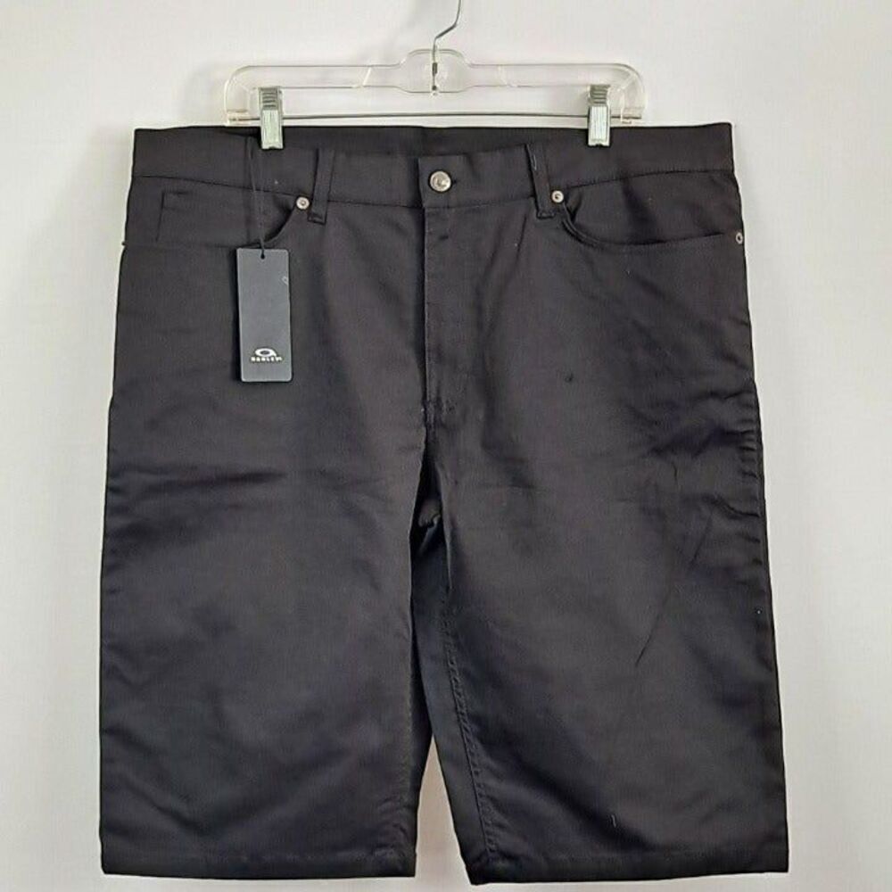 Oakley Mens 5‎ pocket shorts NWT